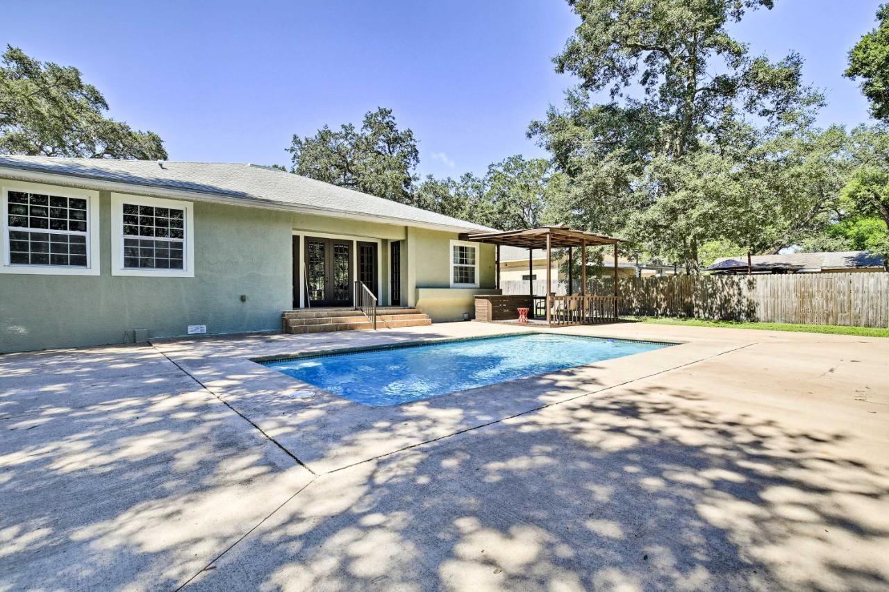 Tampa Oasis With Pool About 7 Mi To Busch Gardens! Villa Dış mekan fotoğraf